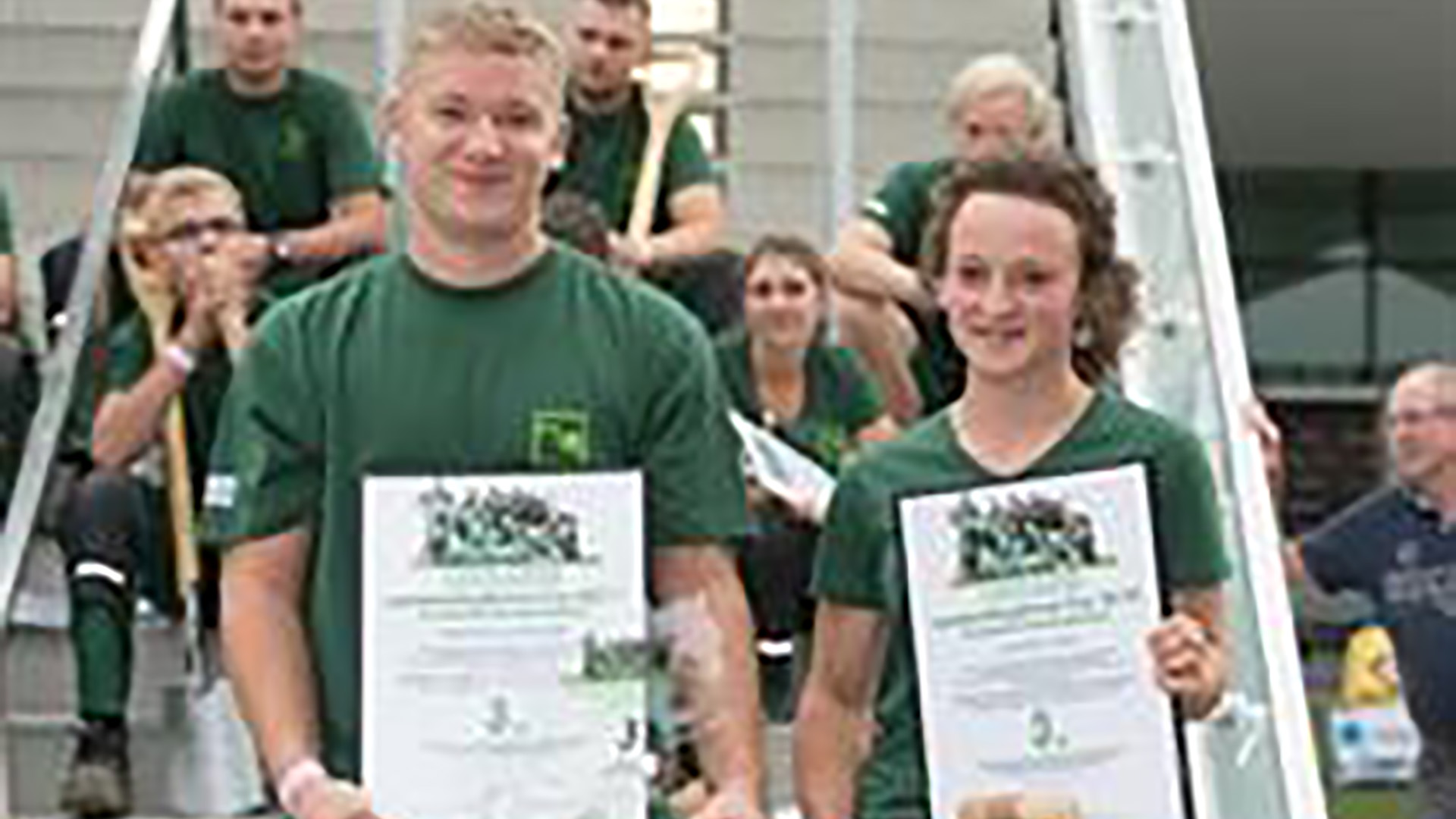 Platz 3: Carolin Lenz (r.) und Patrick Rothweiler (l.) aus Baden-Württemberg